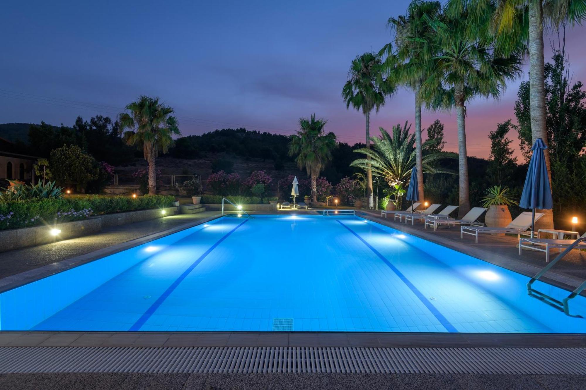 Villa Valasia คอสทาวน์ ภายนอก รูปภาพ