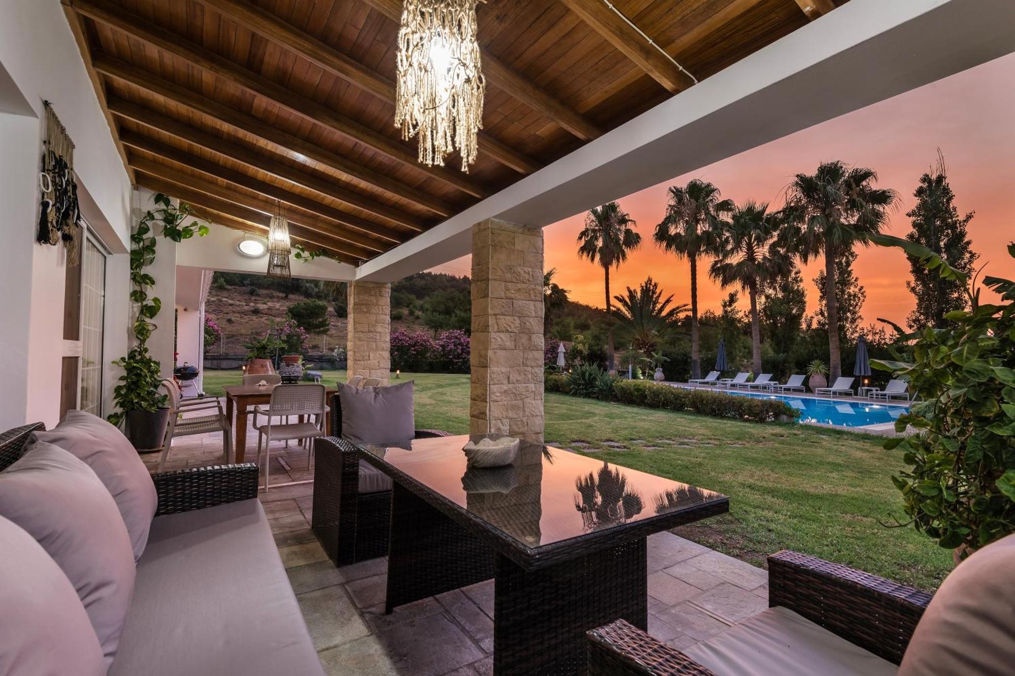 Villa Valasia คอสทาวน์ ภายนอก รูปภาพ