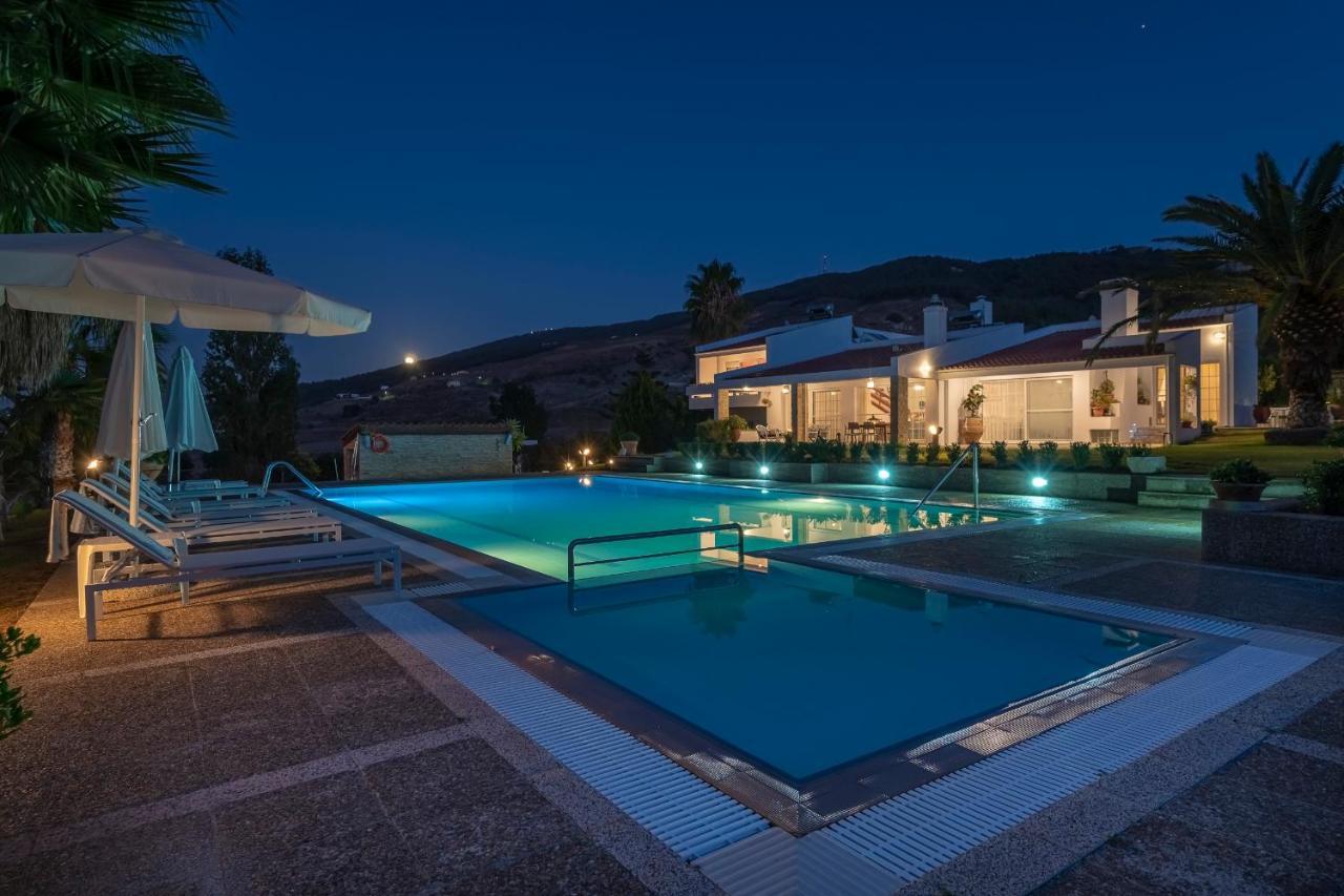 Villa Valasia คอสทาวน์ ภายนอก รูปภาพ