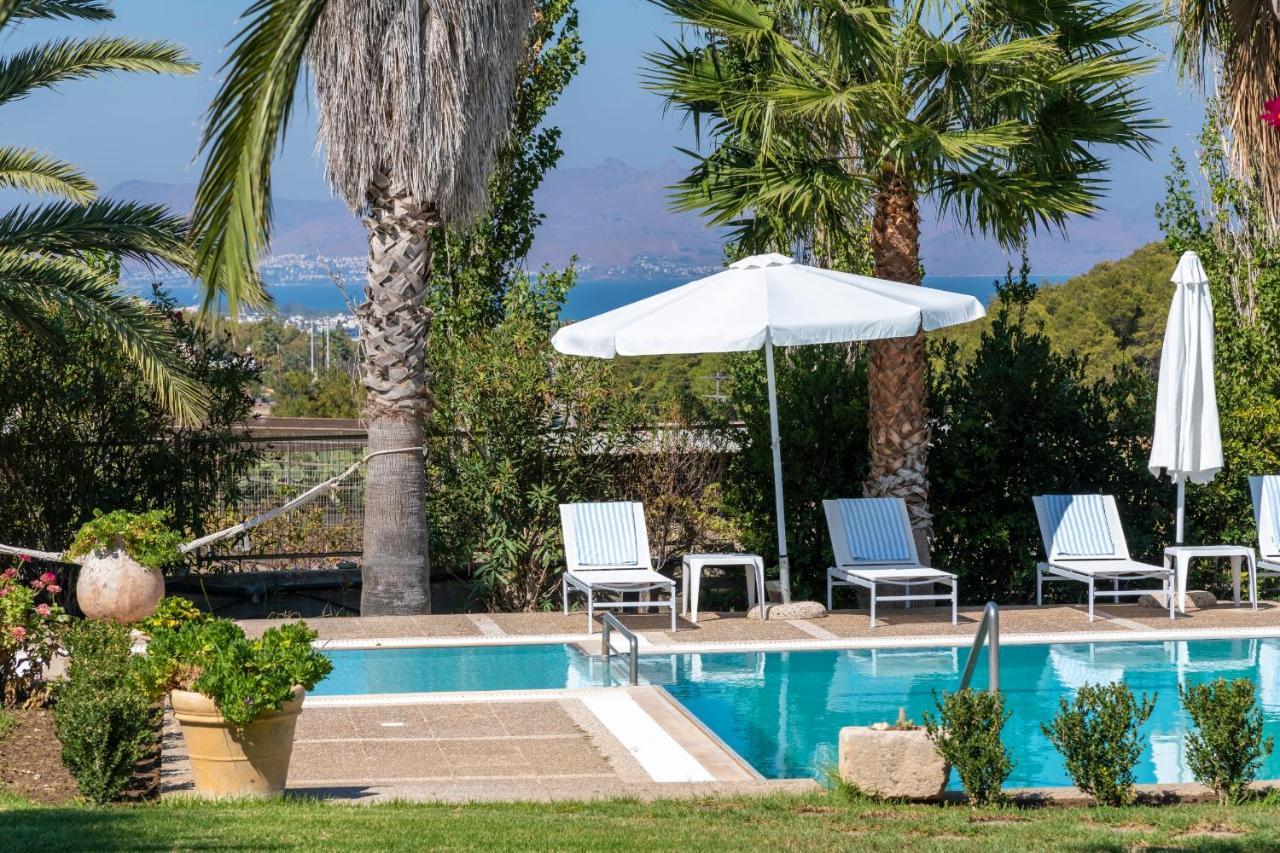 Villa Valasia คอสทาวน์ ภายนอก รูปภาพ